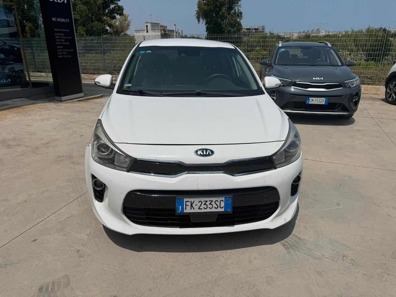 KIA RIO 1.4 CRDI 90CV DIESEL RETROCAMERA SENSORI DI PARCHEGGIO