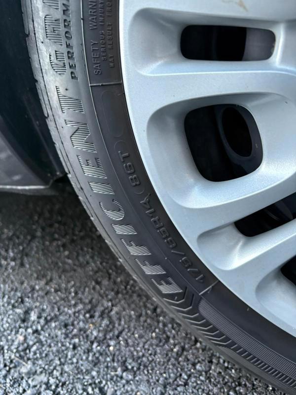 Fiat Panda 1.0 hybrid/GPL 70cv ADATTA NEOPATENTATI