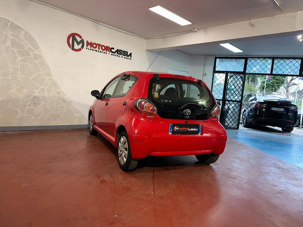 Toyota Aygo 1.0 12V VVT-i 5 porte Cool Soda Connect