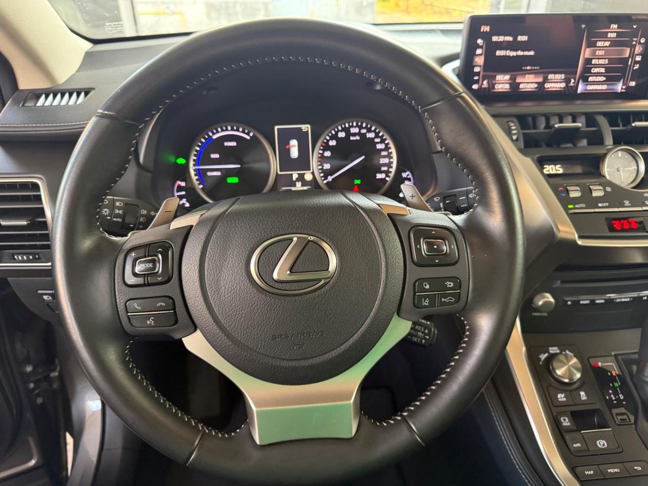 Lexus NX 300h Hybrid Business