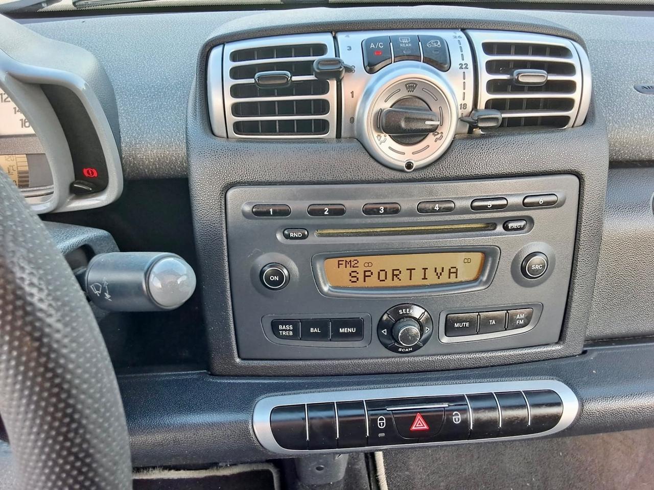 Smart ForTwo 1000 52 kW coupé limited two