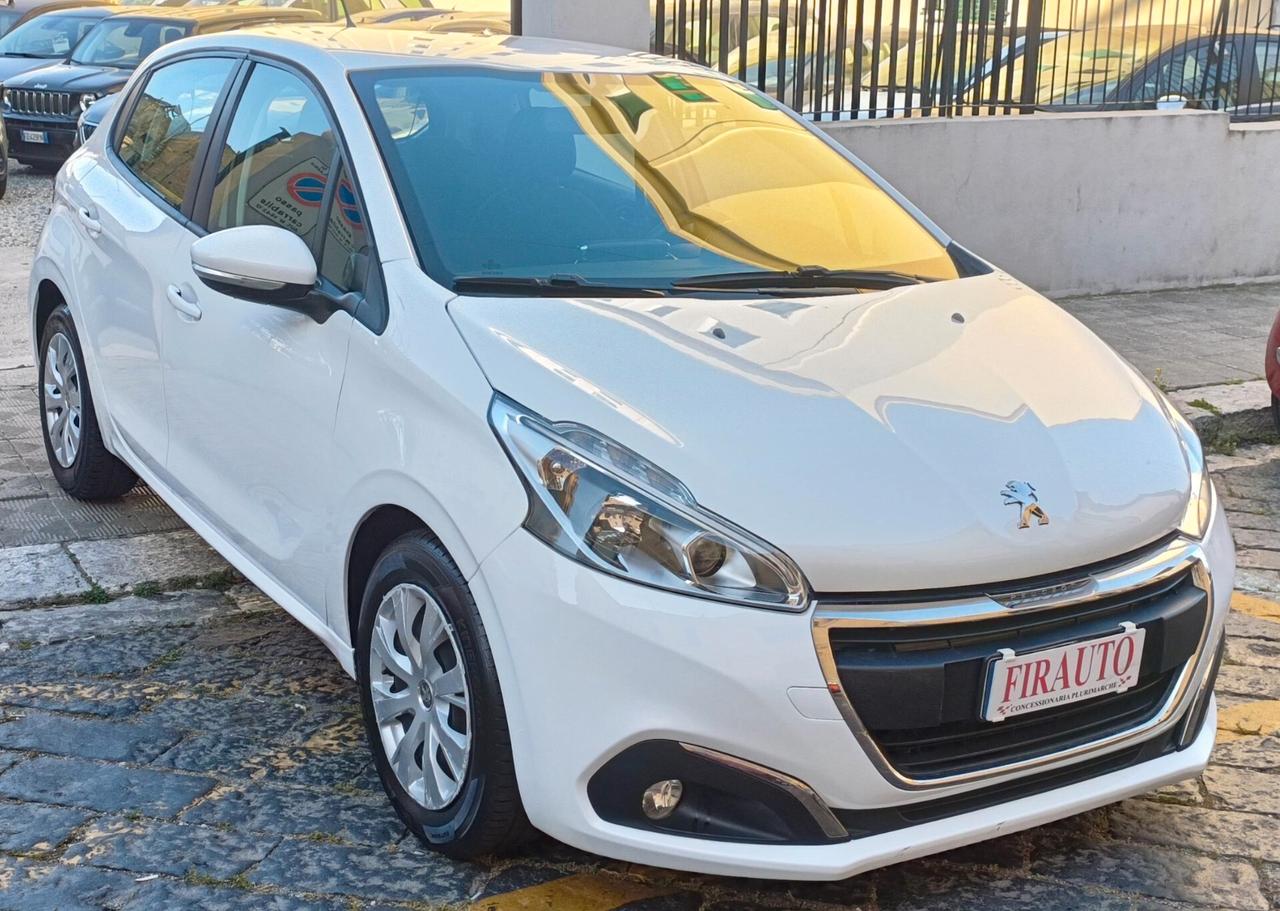 Peugeot 208 BlueHDi 75 5 porte Allure