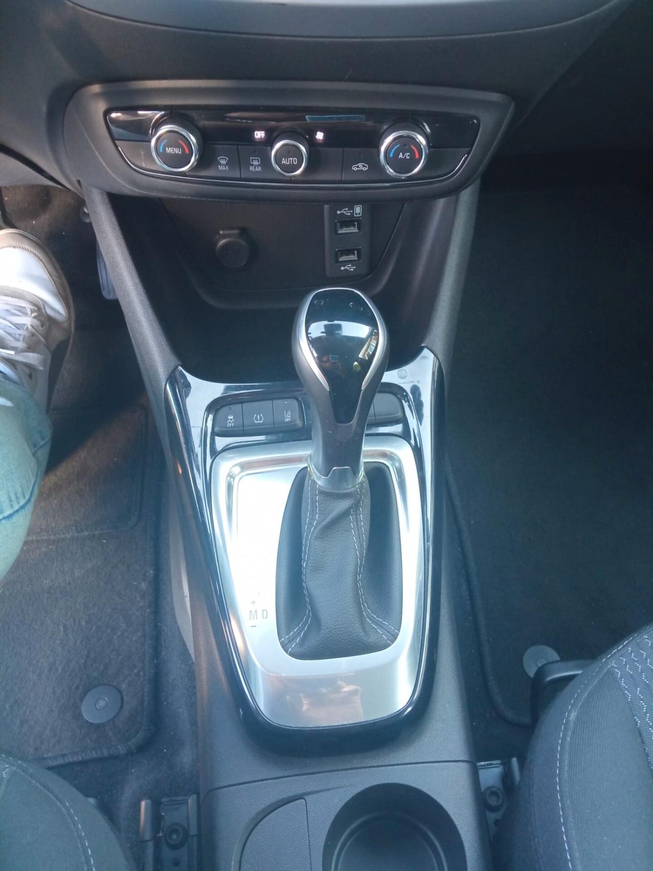 Opel Crossland Crossland X 1.5 ECOTEC D 120 CV Start&Stop aut. Innovation