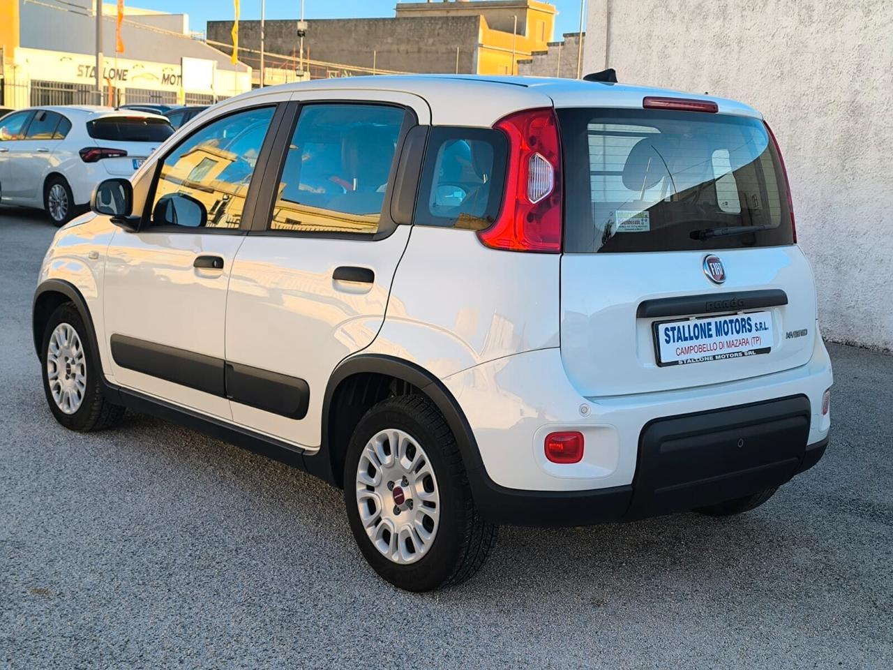 Fiat Panda 1.0 GSE S&S Hybrid Street Van 2021