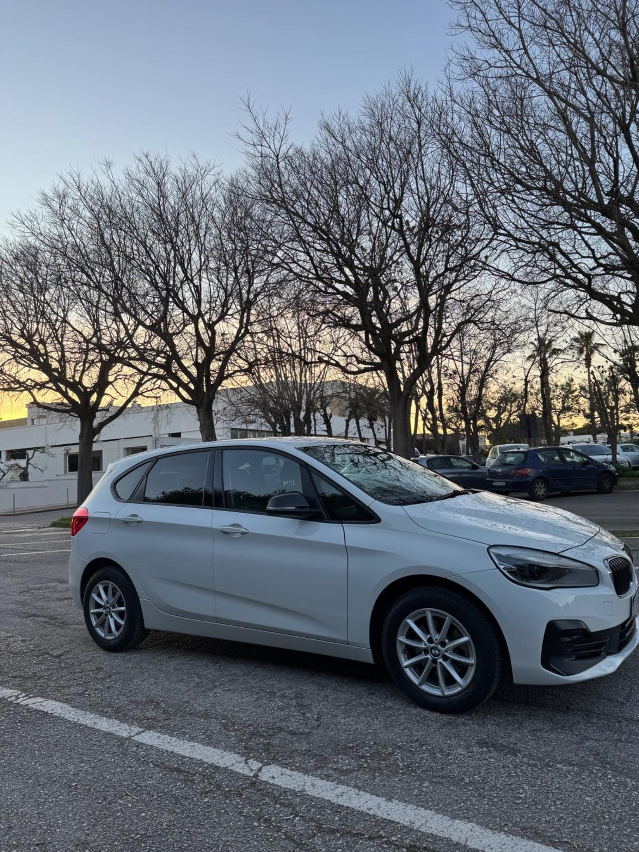 Bmw 216 220d Active Tourer Luxury aut.