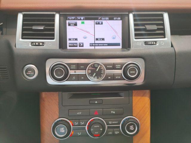 LAND ROVER Range Rover Sport 3.0 SDV6 HSE Aut. Pelle Navi Vetri Osc. Neopatent.