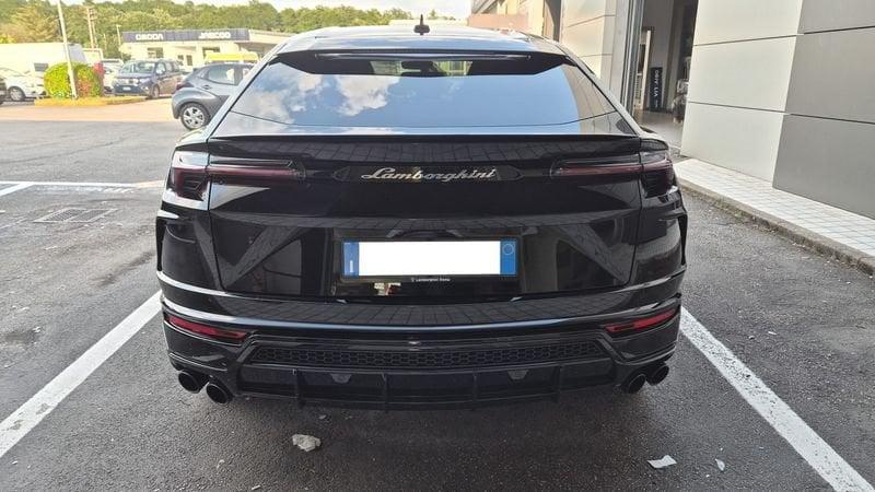 Lamborghini Urus 4.0 V8