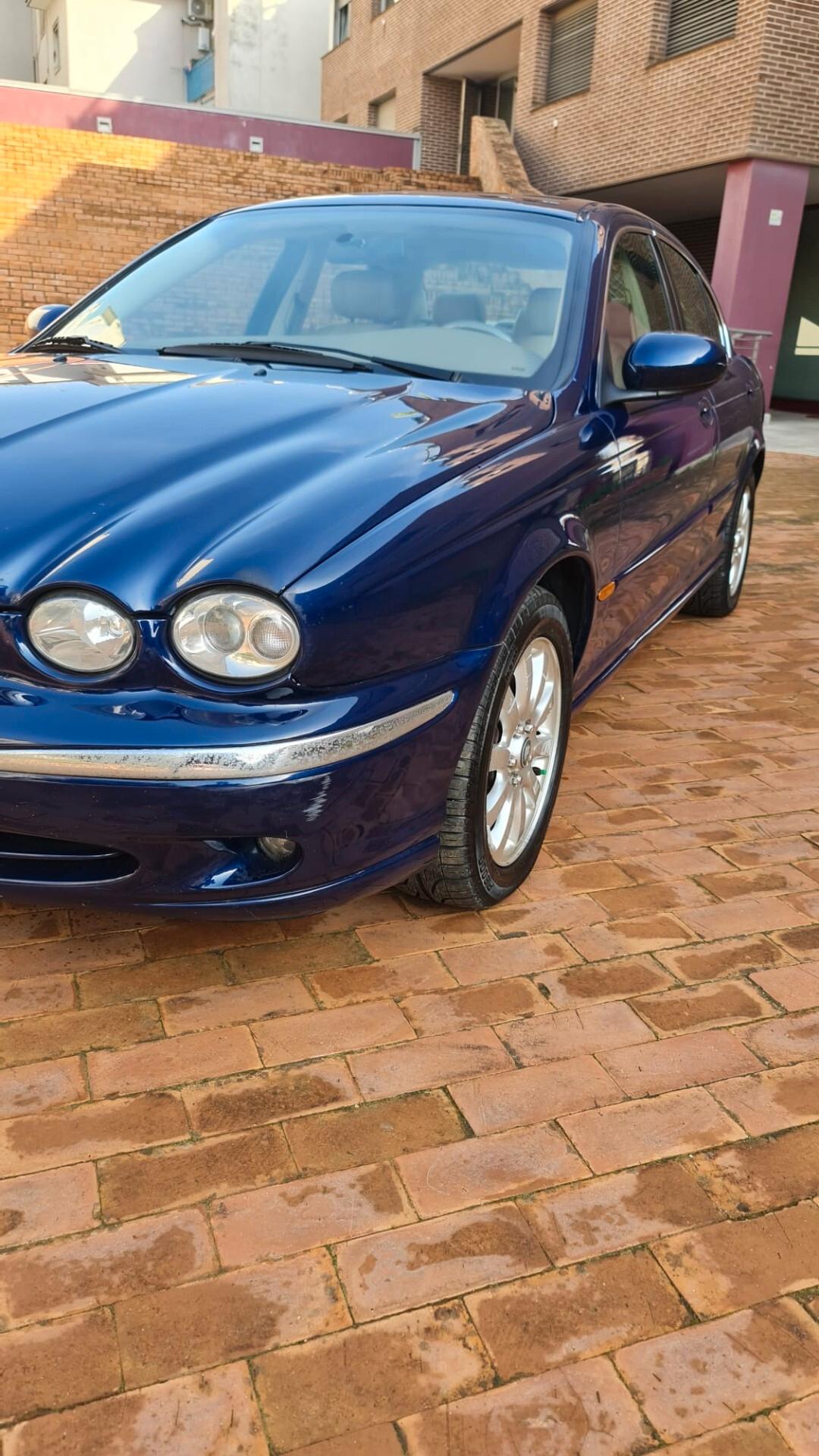 Jaguar X-Type 2.5 V6 24V cat Executive