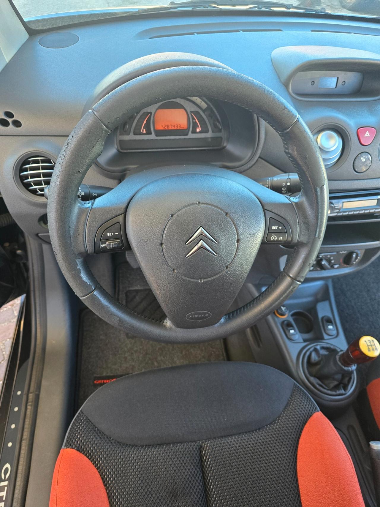 Citroen C2 1.4 VTR con 287.000km Unicoproprietario Neopatentati ok
