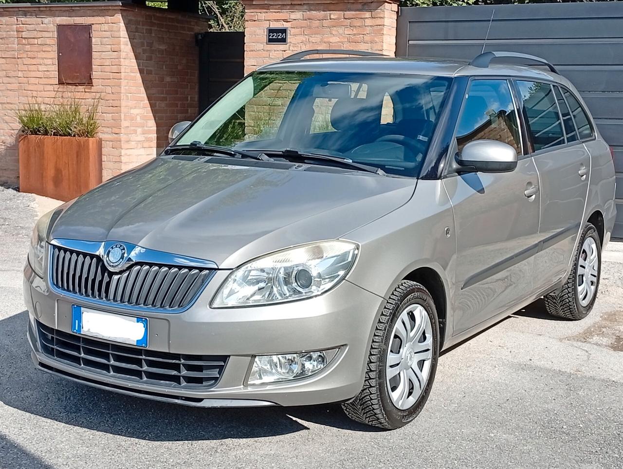 Skoda Fabia 1.2BENZINA2012 Neop 117000km TRATTABILE