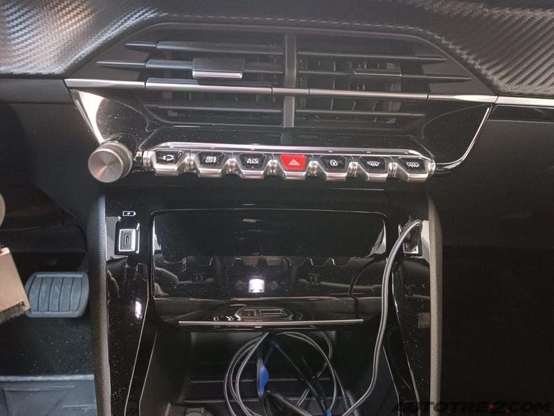 Peugeot 2008 BlueHDi 130 EAT8 Allure - autom -