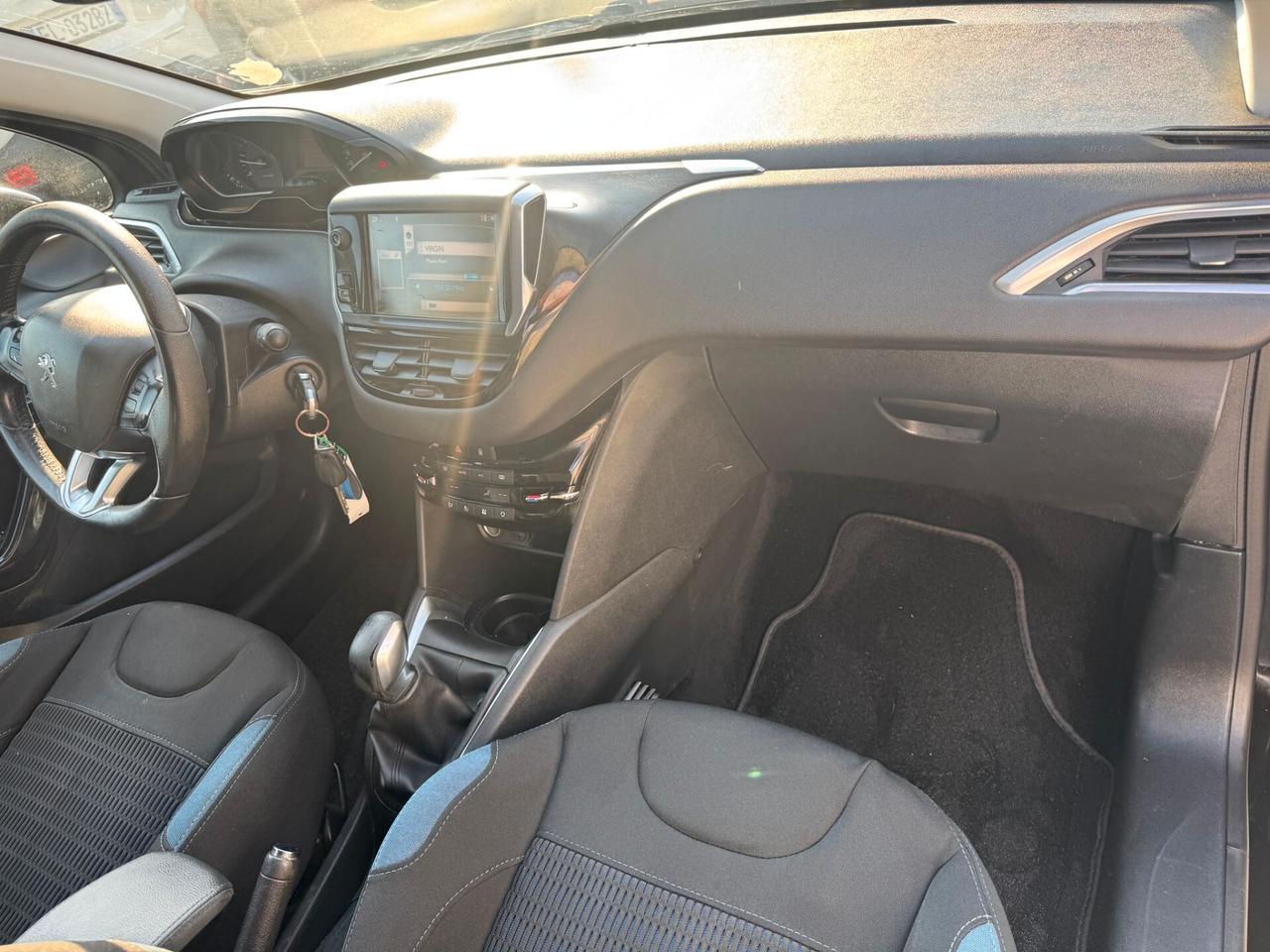 Peugeot 208 1.6 e-HDi 92 CV Stop&Start 5 porte Allure *NEOPATENTATI*
