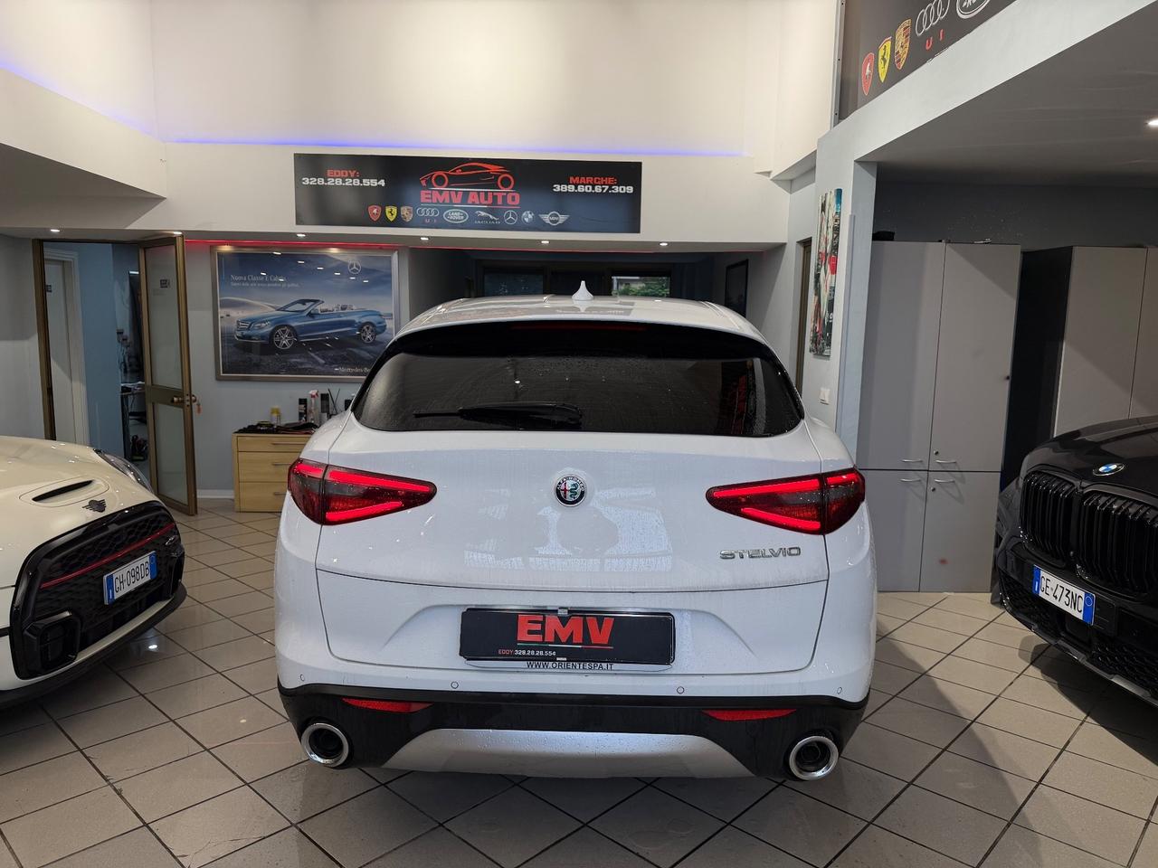 Stelvio 2.2 Turbodiesel 150 CV AT8 RWD Super