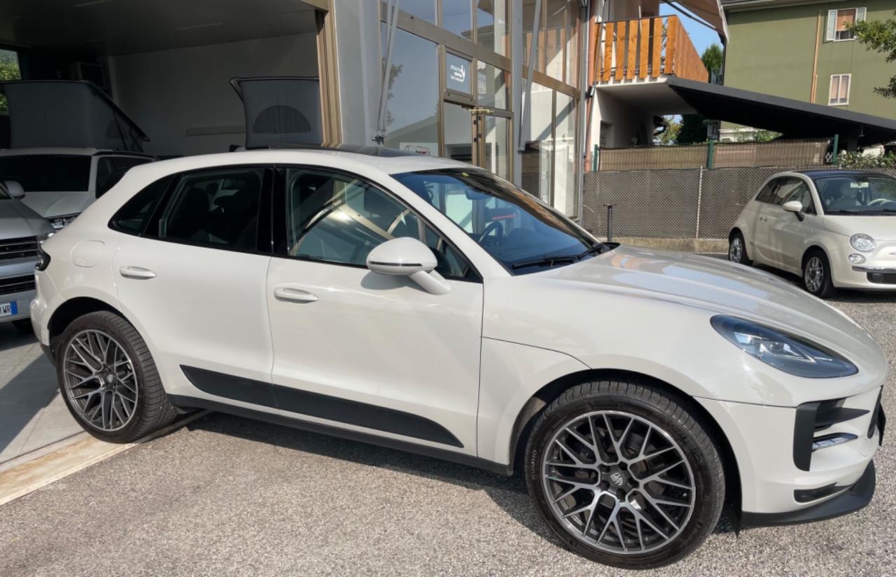 Porsche Macan 2.0 245 cv PDK