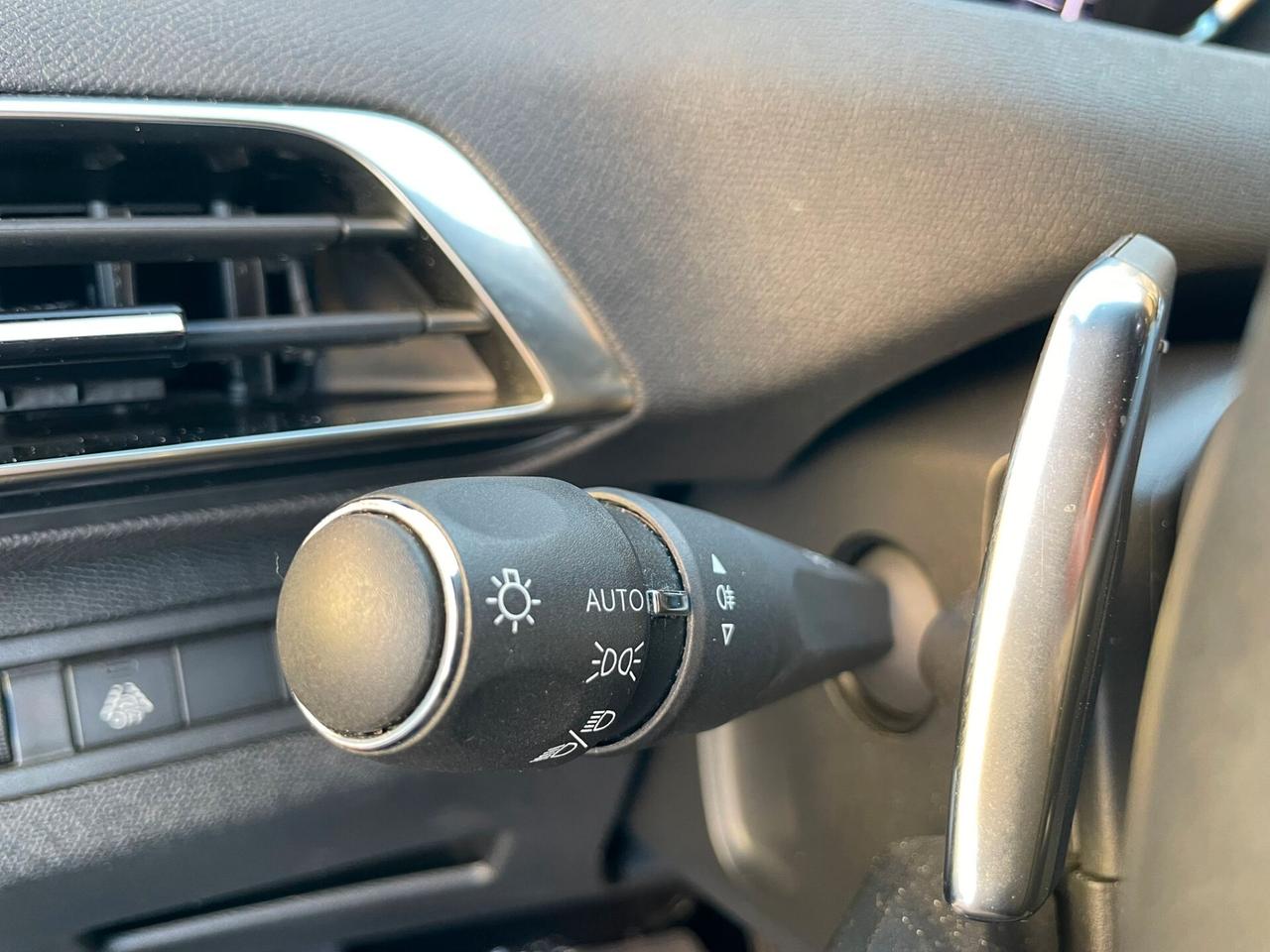 Peugeot 5008 BlueHDi 130 S&S EAT8 Allure Pack