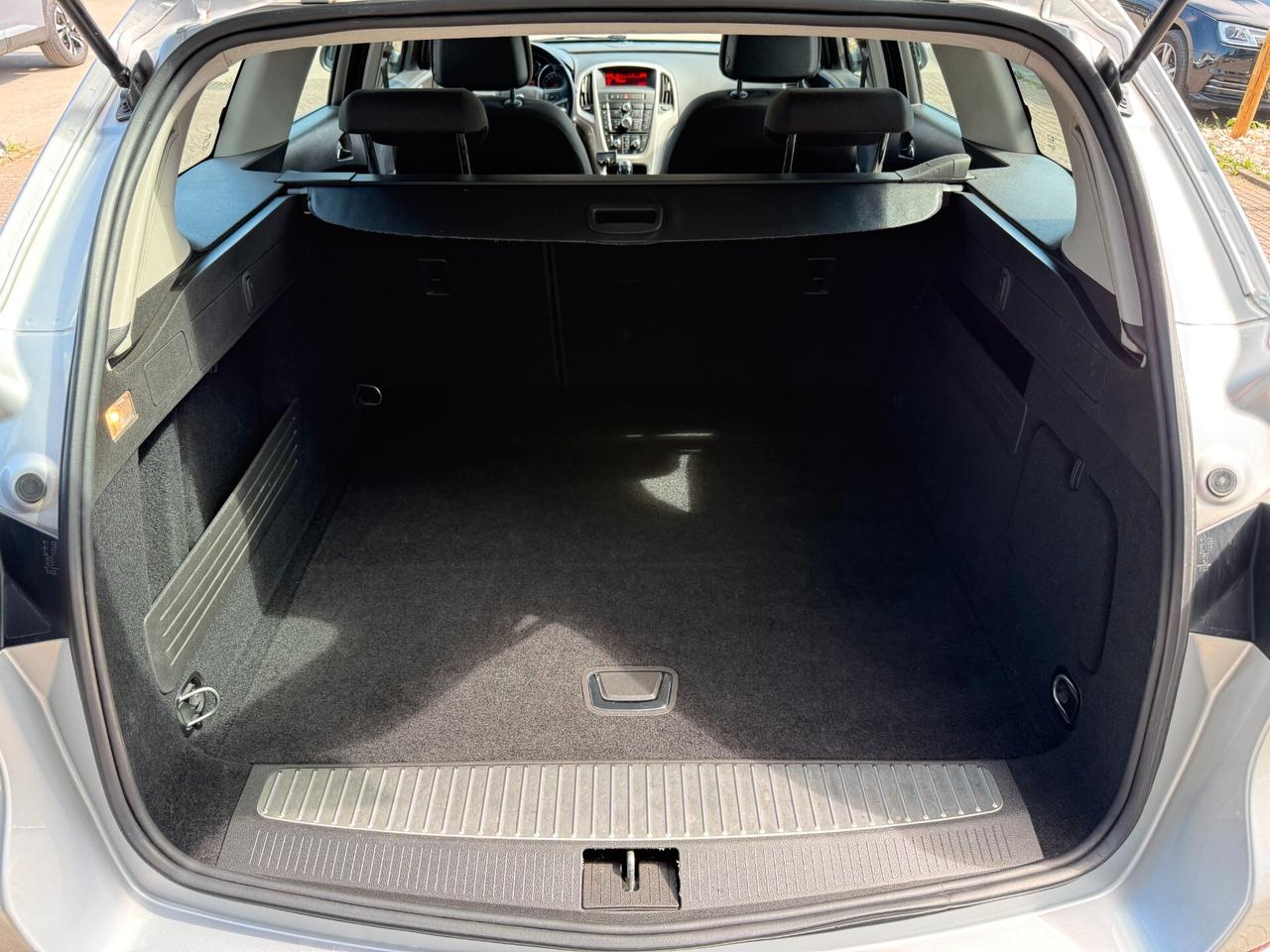 Opel Astra 1.7 CDTI 110CV Station Wagon Cosmo
