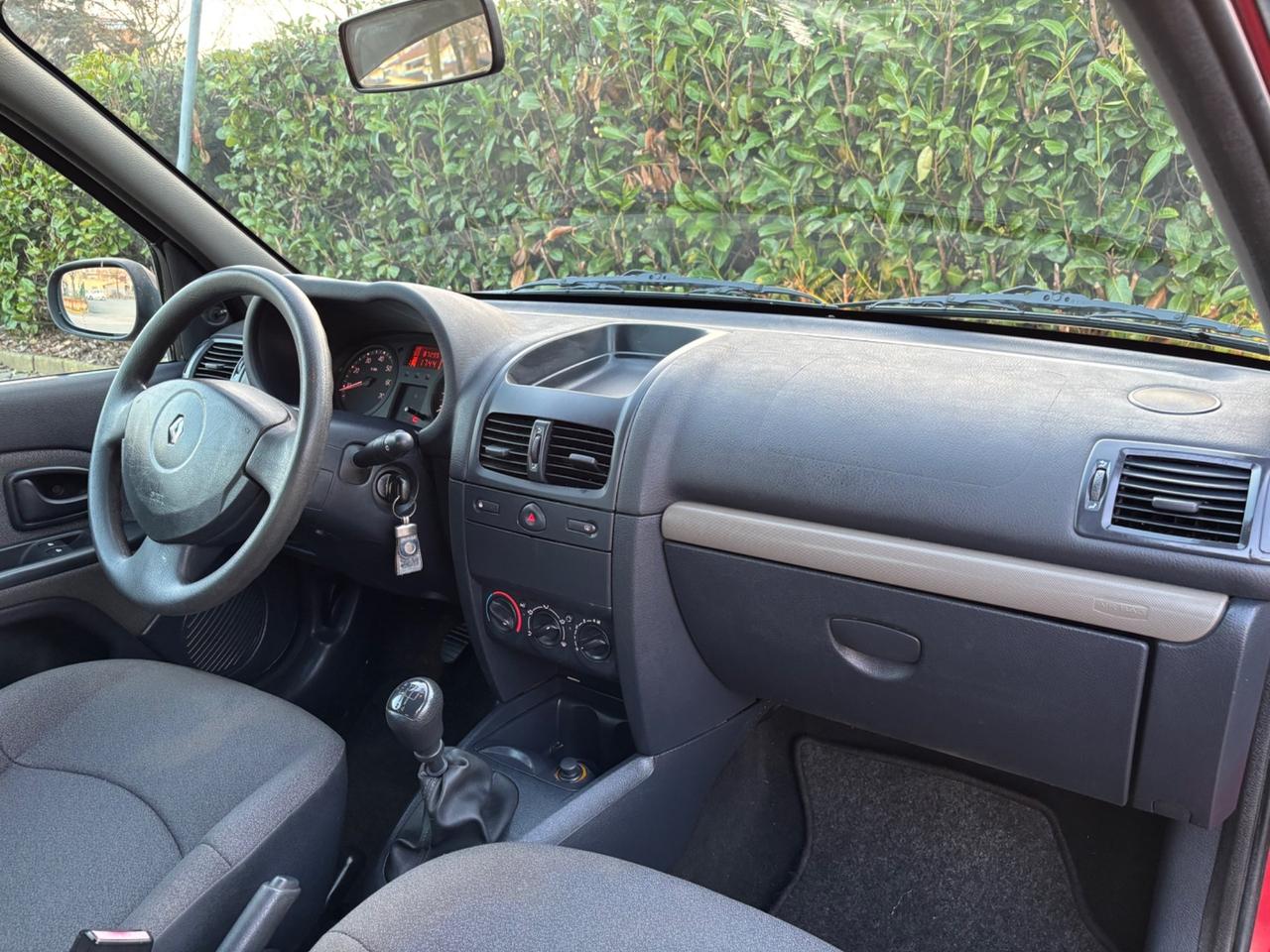 Renault Clio 1.2 Neopatentati