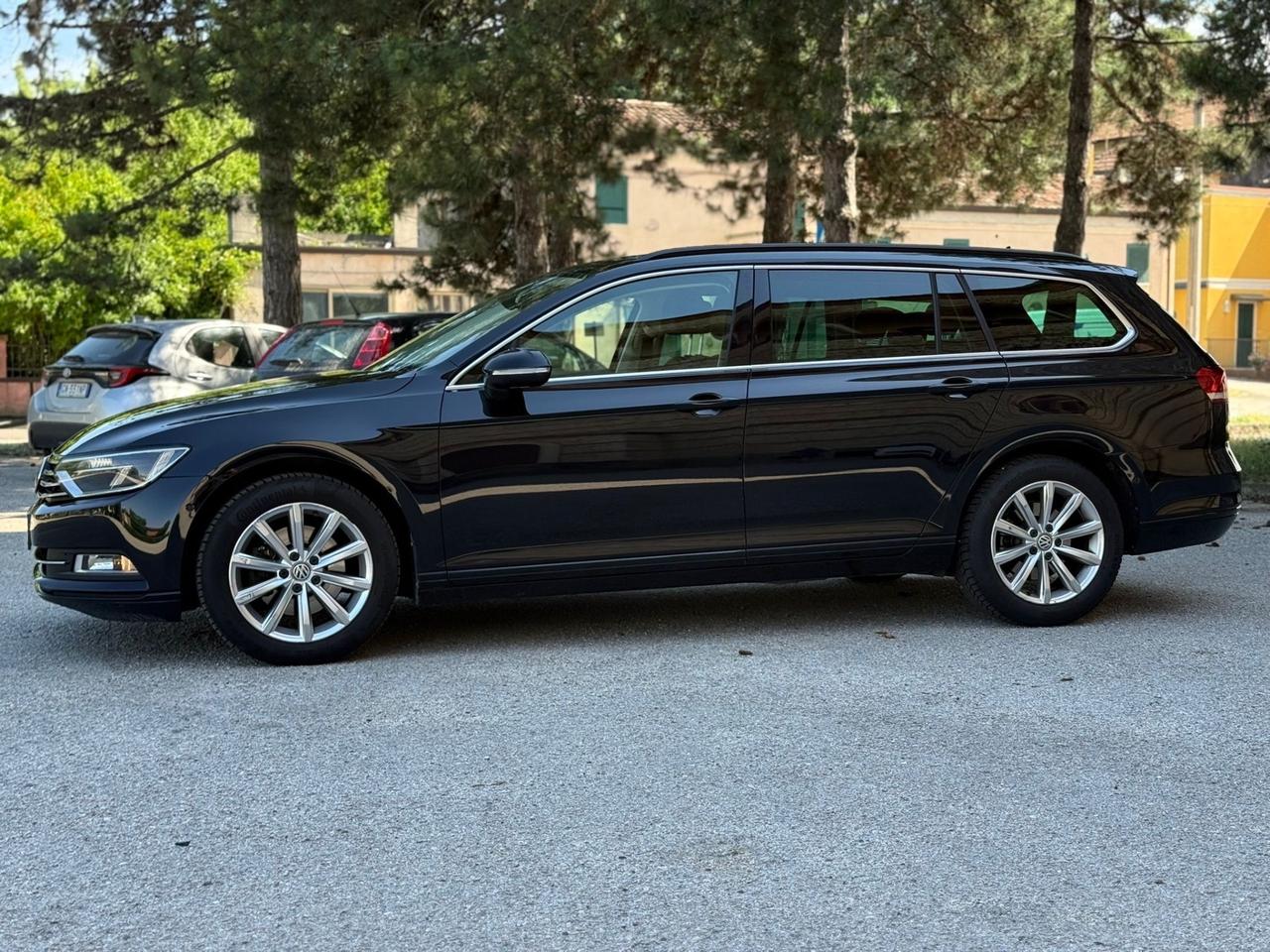 Volkswagen Passat Variant 1.6 TDI Trendline BlueMotion Technology