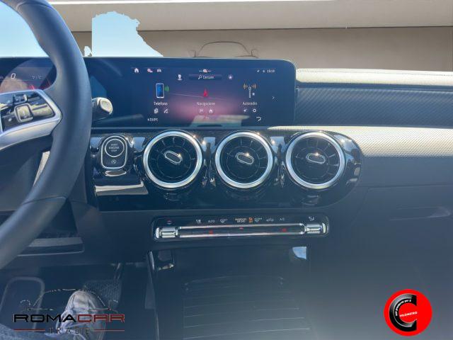 MERCEDES-BENZ CLA 180 Automatic Shooting Brake Progressive Advanced
