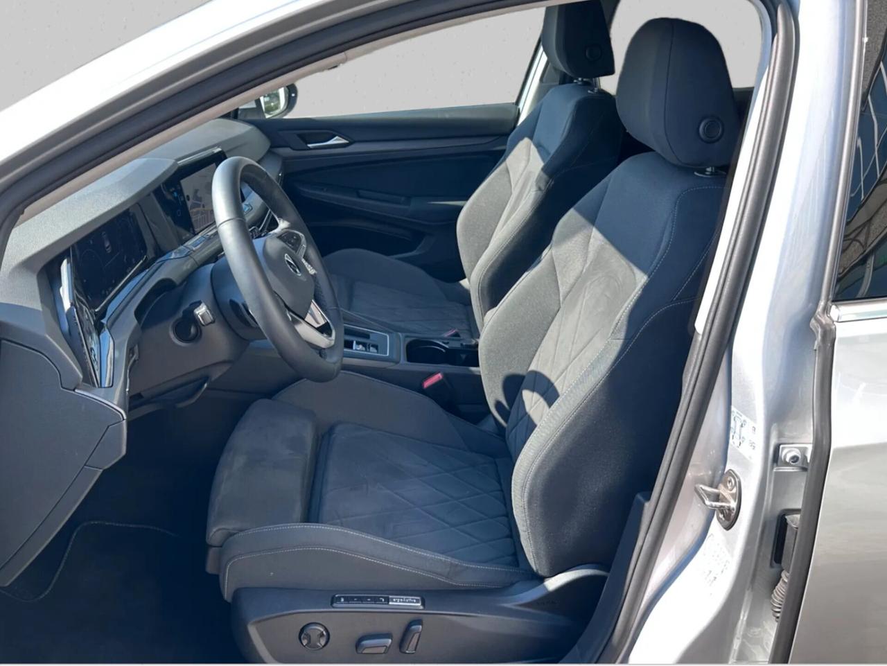 Vw Golf 2.0TDI 150CV DSG Style Euro6d, Fari IQ LED