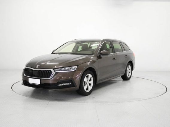 SKODA Octavia 4ª serie 1.5 G-TEC DSG Wagon Executive