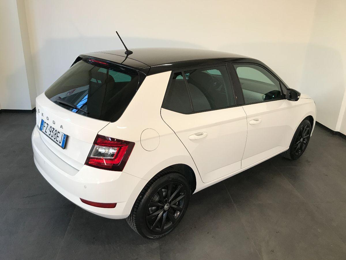 SKODA Fabia 1.0 MPI 60 CV Twin Color Nero