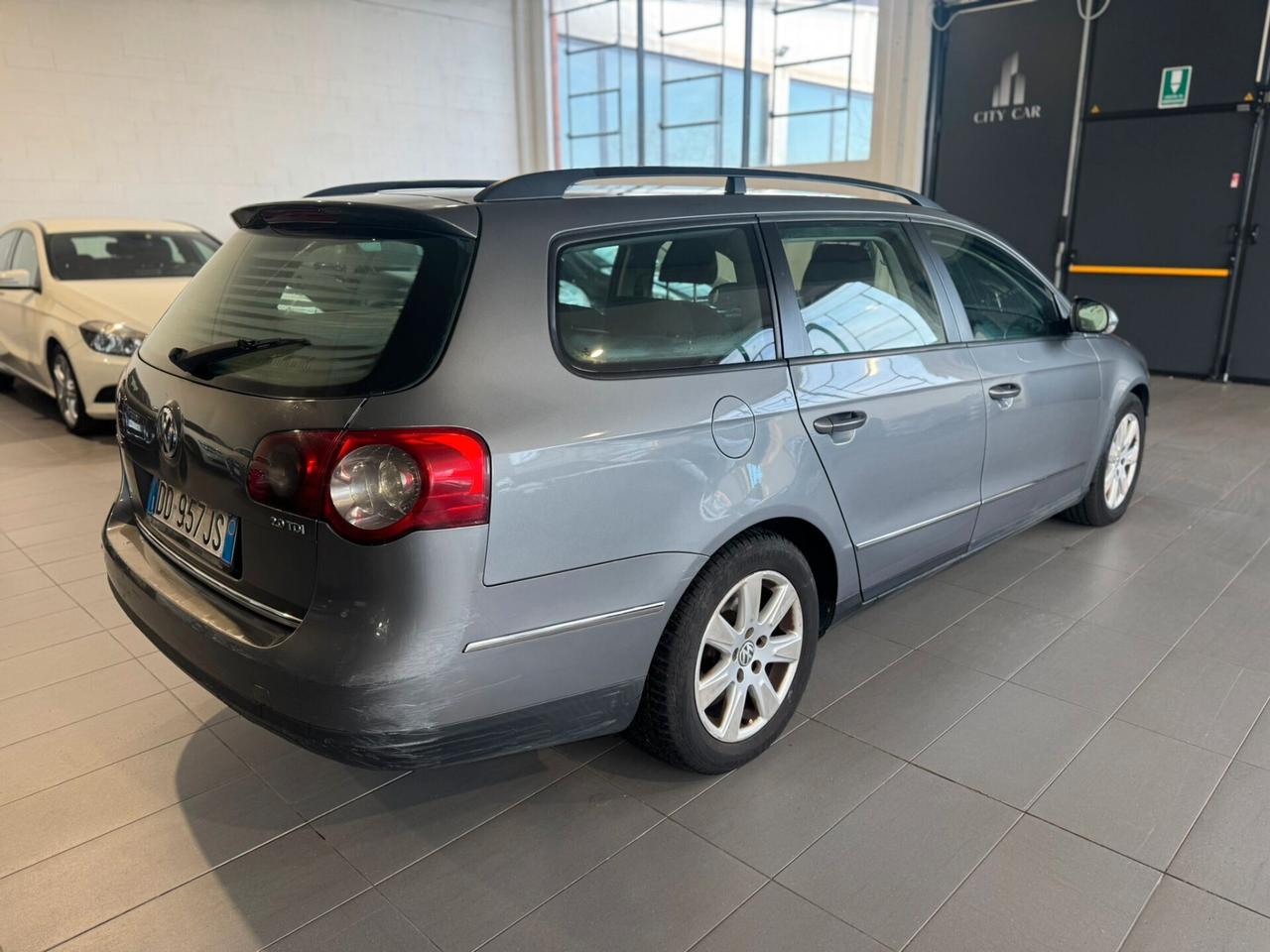 Volkswagen Passat 2.0 16V TDI Var. Highline