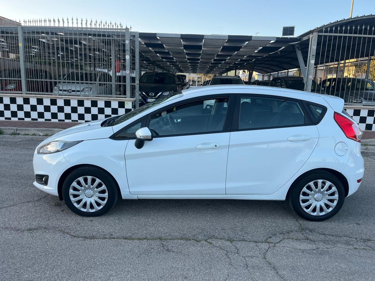 Ford Fiesta 5p. Bz.- GPL Titanium - 2014