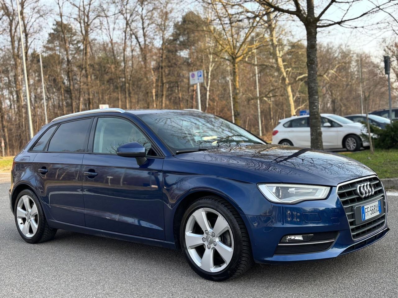 Audi A3 SPB 1.6 TDI clean diesel Attraction