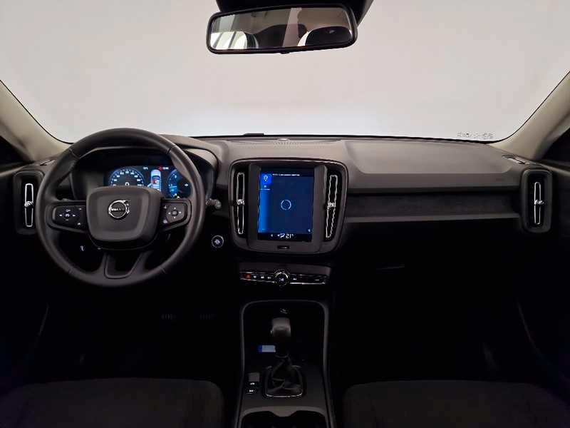 VOLVO XC40 D3 Momentum Core MY21