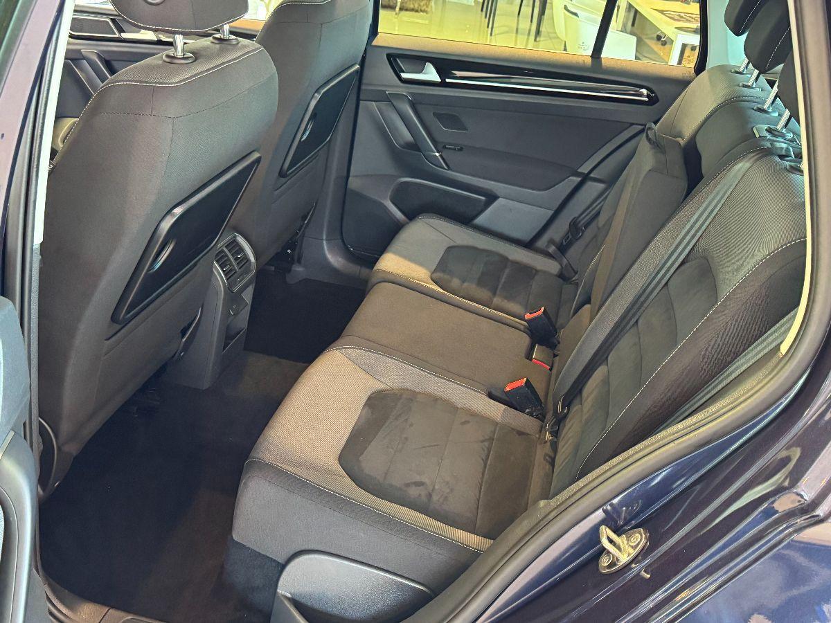 VOLKSWAGEN Golf Sportsvan 1.6 TDI 110cv DSG Executive