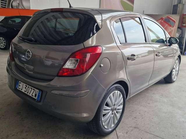 Opel Corsa Corsa 5p 1.2 Club 85cv FL