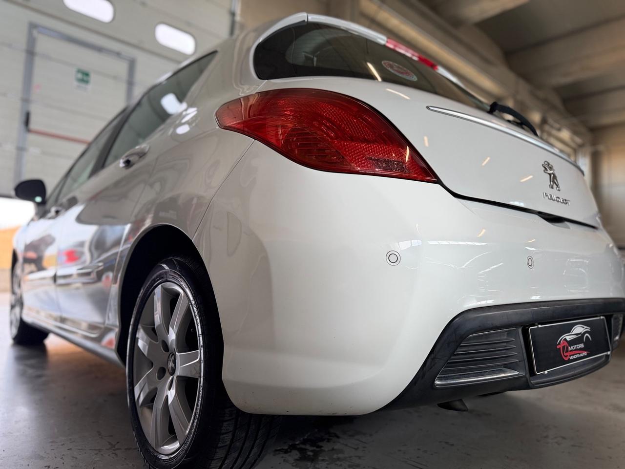 Peugeot 308 1.6 HDi 92 CV Active NEOPATENTATI