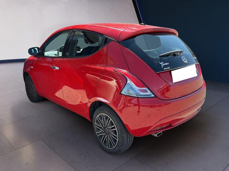 Lancia Ypsilon III 2015 1.0 hybrid Gold s&s 70cv