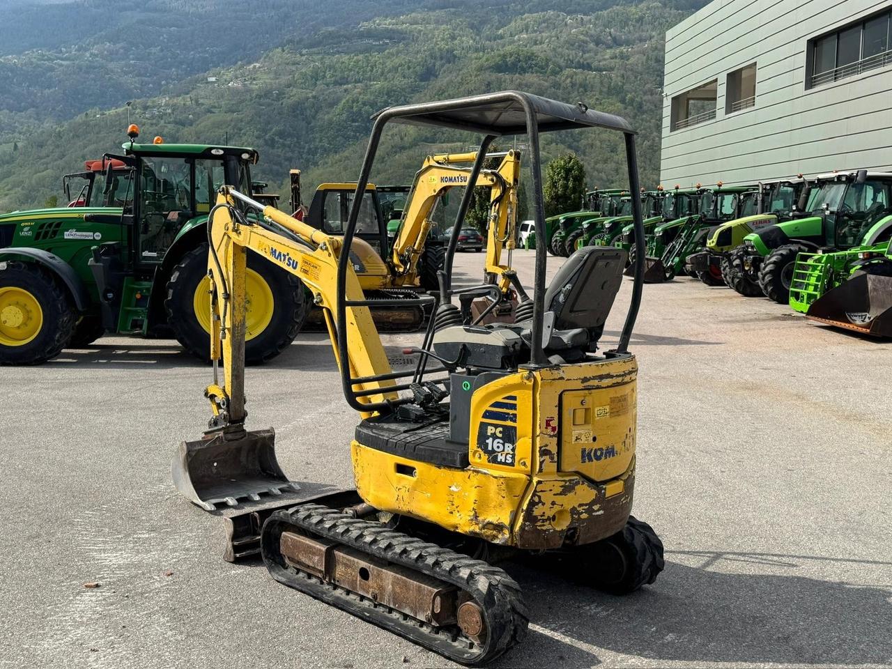 Miniescavatore Komatsu PC 16