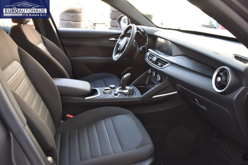 Alfa Romeo Stelvio 2.2 TD 190 CV Super Business AT8 Q4