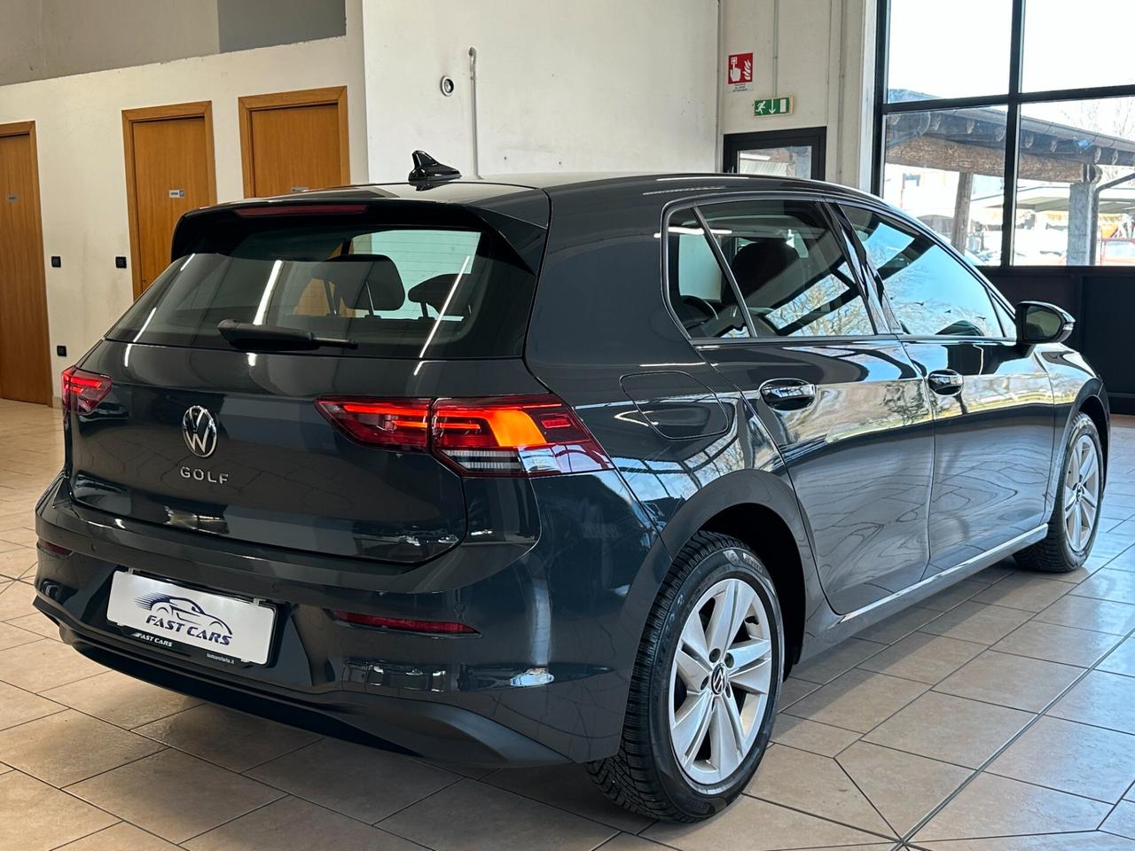 VOLKSWAGEN GOLF 2.0 TDI LIFE 150CV DSG *LED*CARPLAY*SENSORI*