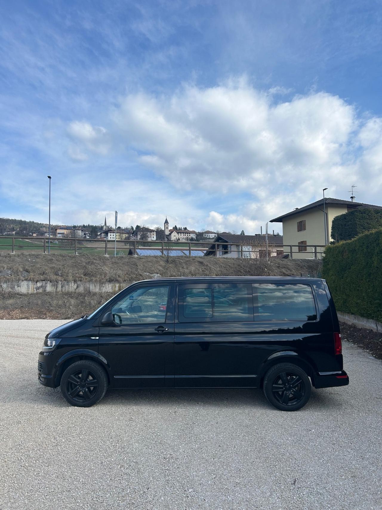 Volkswagen Caravelle 2.0 TDI 150CV DSG PC Comfortline