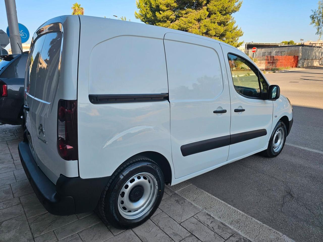 CITROEN BERLINGO 1.6 BLUHDI 100CV 3 POSTI