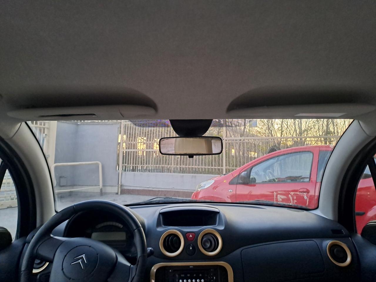 Citroen C3 1.1 Gold by Pinko