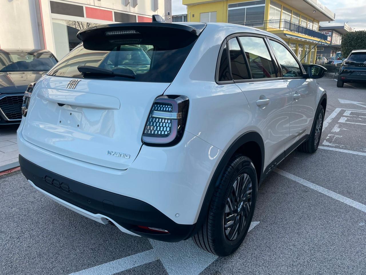 Fiat 600 Hybrid 100 CV DCT MHEV