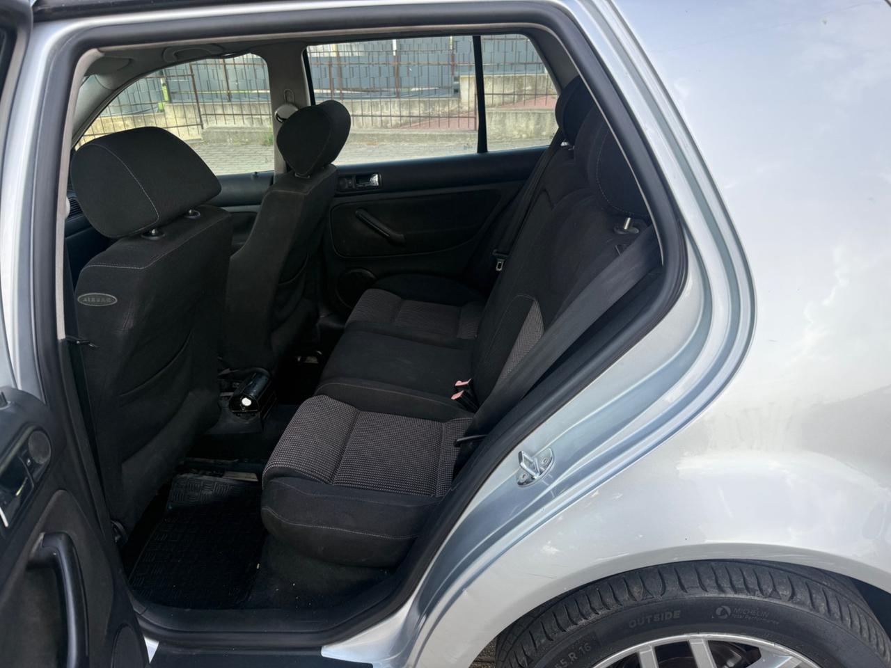 Volkswagen Golf 1.9 TDI/130 CV