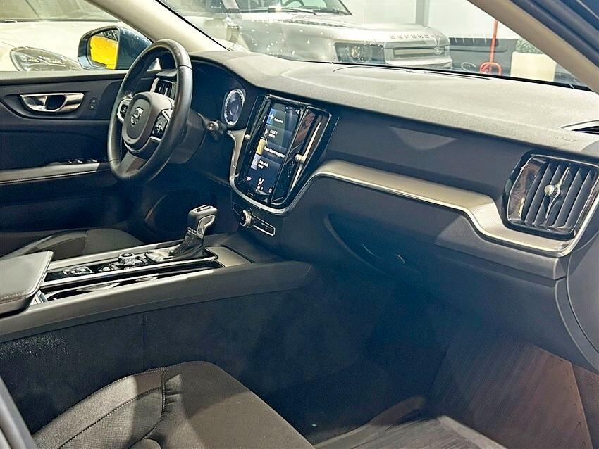 Volvo V60 Cross Country D4 AWD Geartronic