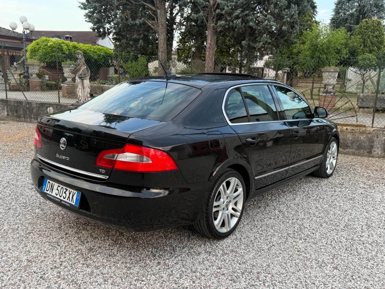 Skoda Superb 2.0 TDI 140CV Elegance
