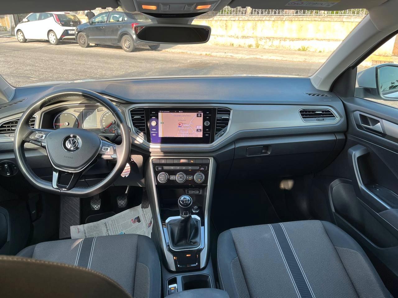 Volkswagen T-Roc 1.6 TDI SCR Business BlueMotion Technology