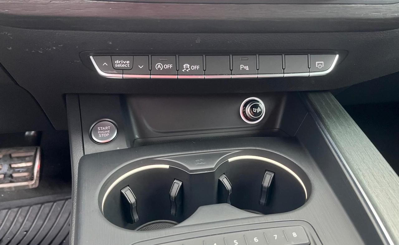 AUDI A4 AVANT BUSINESS SPORT 2.0TDI S TRONIC FULL OPTIONAL