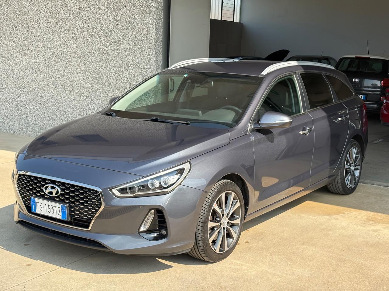 Hyundai i30 Wagon 1.6 CRDi 110CV EURO 6B
