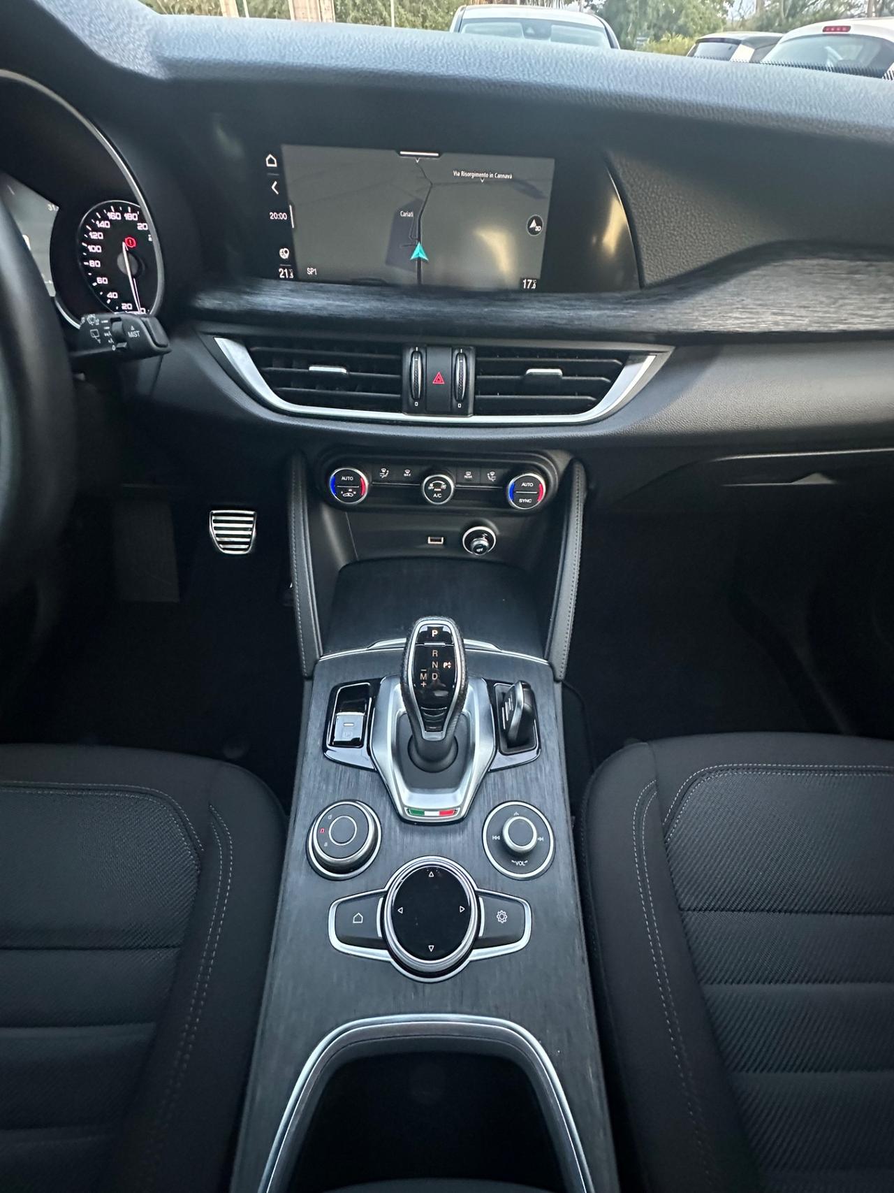 Alfa Romeo Stelvio 2.2 Turbodiesel 190 CV AT8 Q4 Super Business