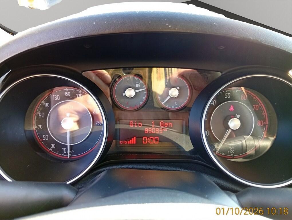 Fiat Punto 5 Porte 1.4 Natural Power Lounge