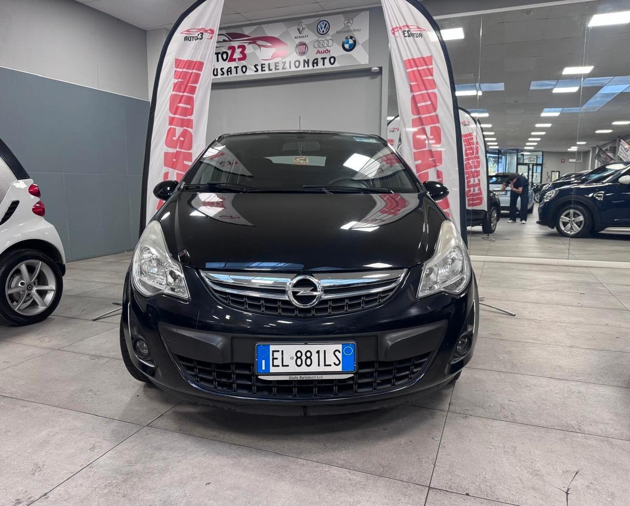 Opel Corsa 1.2 5 porte Elective